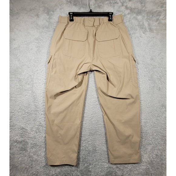 Duluth Trading Mens L Cargo Pants Khaki Nylon Spandex Outdoor Work Utility 34x30 - Picture 5 of 8